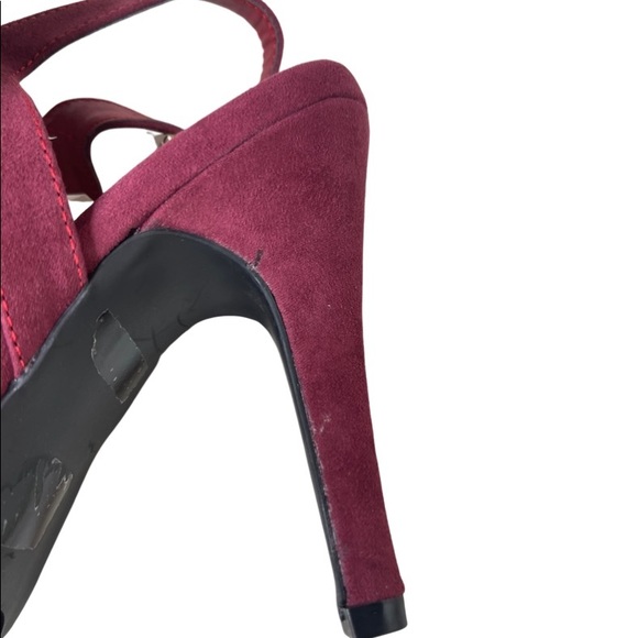 Ashley Stewart Fringe Burgundy Heels - Picture 4 of 6